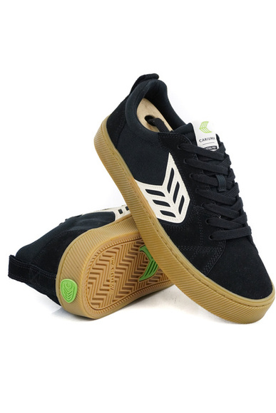 Cariuma Schuhe - Catiba Pro Skate (gummi schwarz/elfenbeinfarbenes Logo)