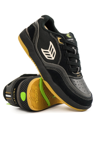 Cariuma Schuhe - Uba Pro Schwarz Wildleder und Mesh Silber Wolke Logo Sneaker