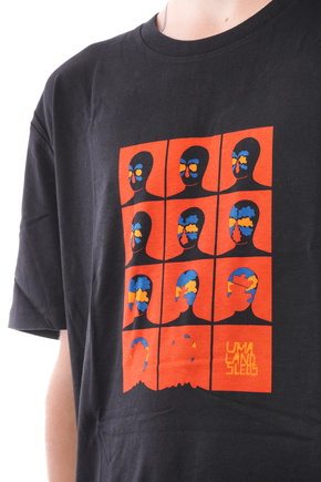 UMA-T-Shirt - Gesichtsschmelze (schwarz)